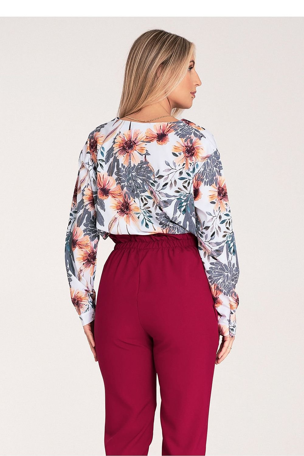 Long Sleeve V-Neck Buttoned Blouse