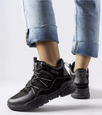  Trapper shoes model 205863 Solea 