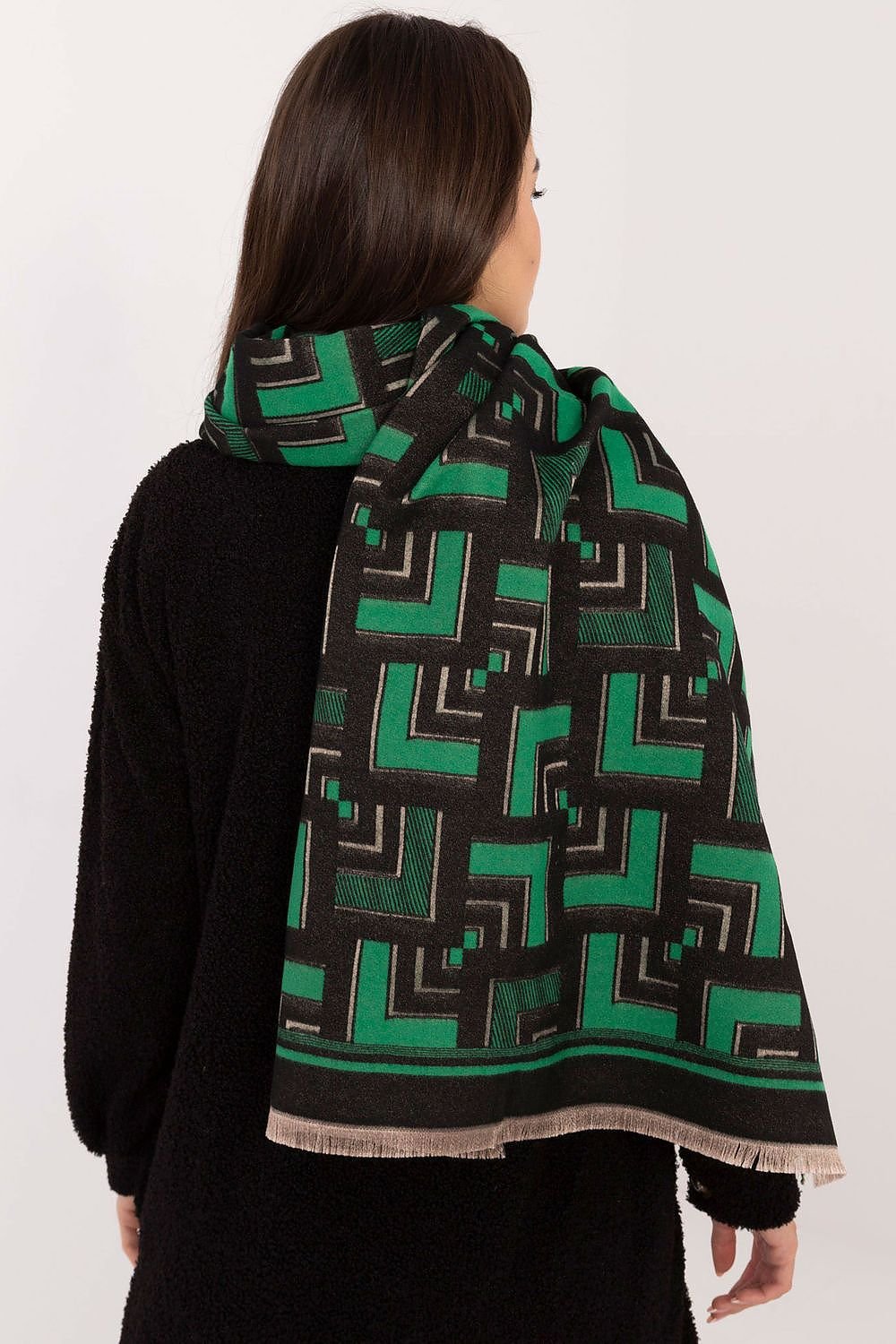 Geometric Pattern Shawl