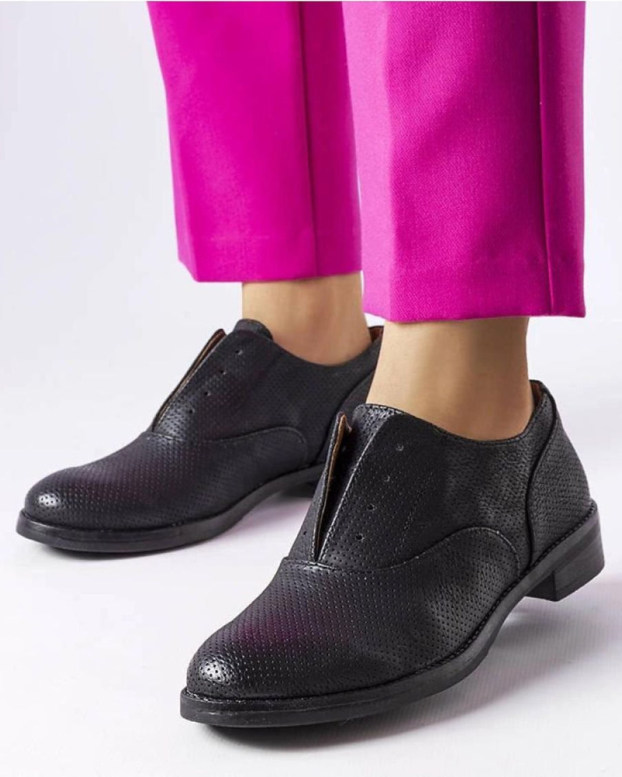  Low Shoes model 207083 Solea 