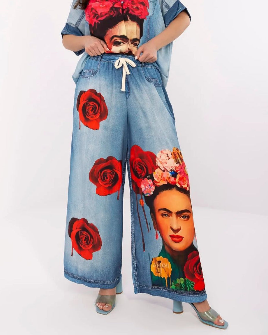  Women trousers model 210026 Italy Moda 