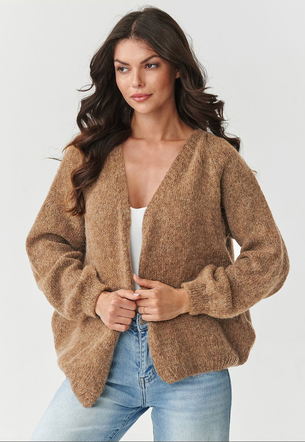  Cardigan model 217366 Makadamia 