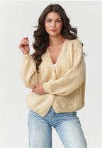  Cardigan model 217372 Makadamia 
