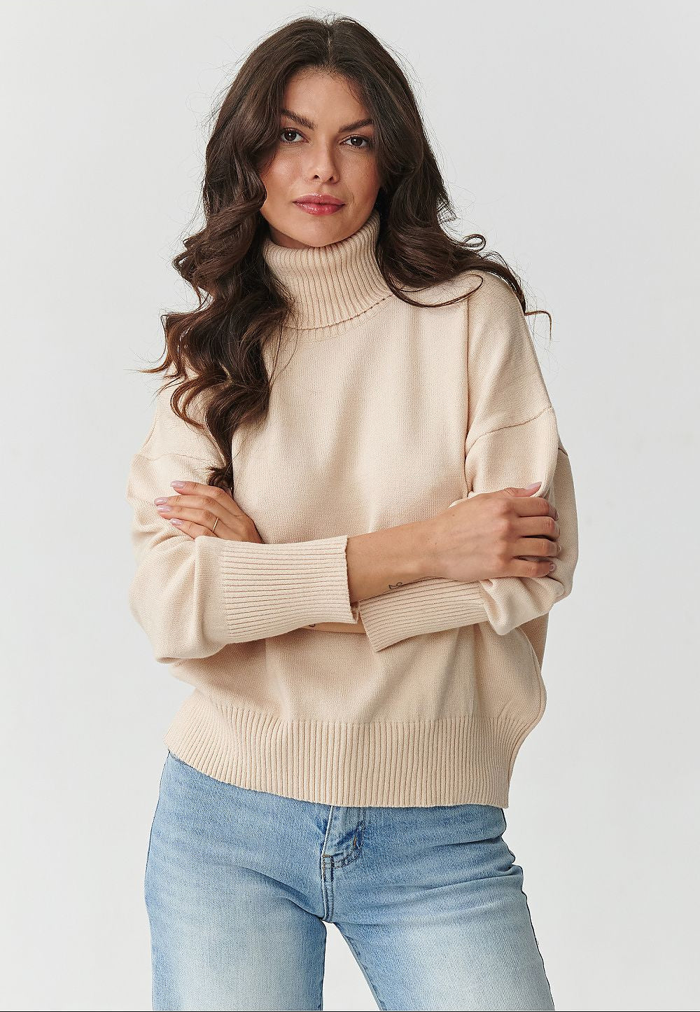  Turtleneck model 217393 Makadamia 