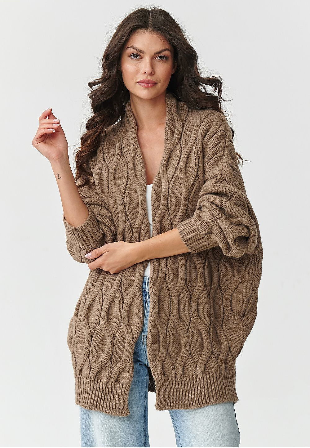  Cardigan model 217408 Makadamia 