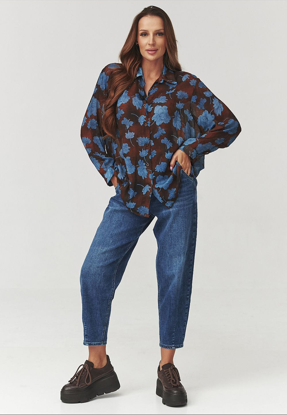  Long sleeve shirt model 219728 Makadamia 