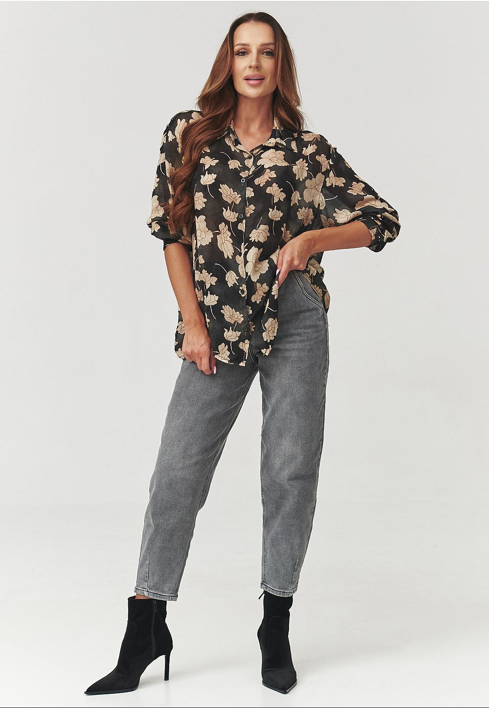  Long sleeve shirt model 219729 Makadamia 