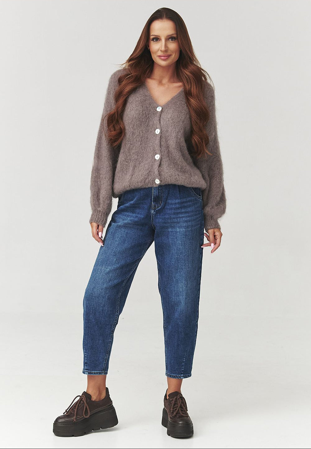  Cardigan model 219734 Makadamia 