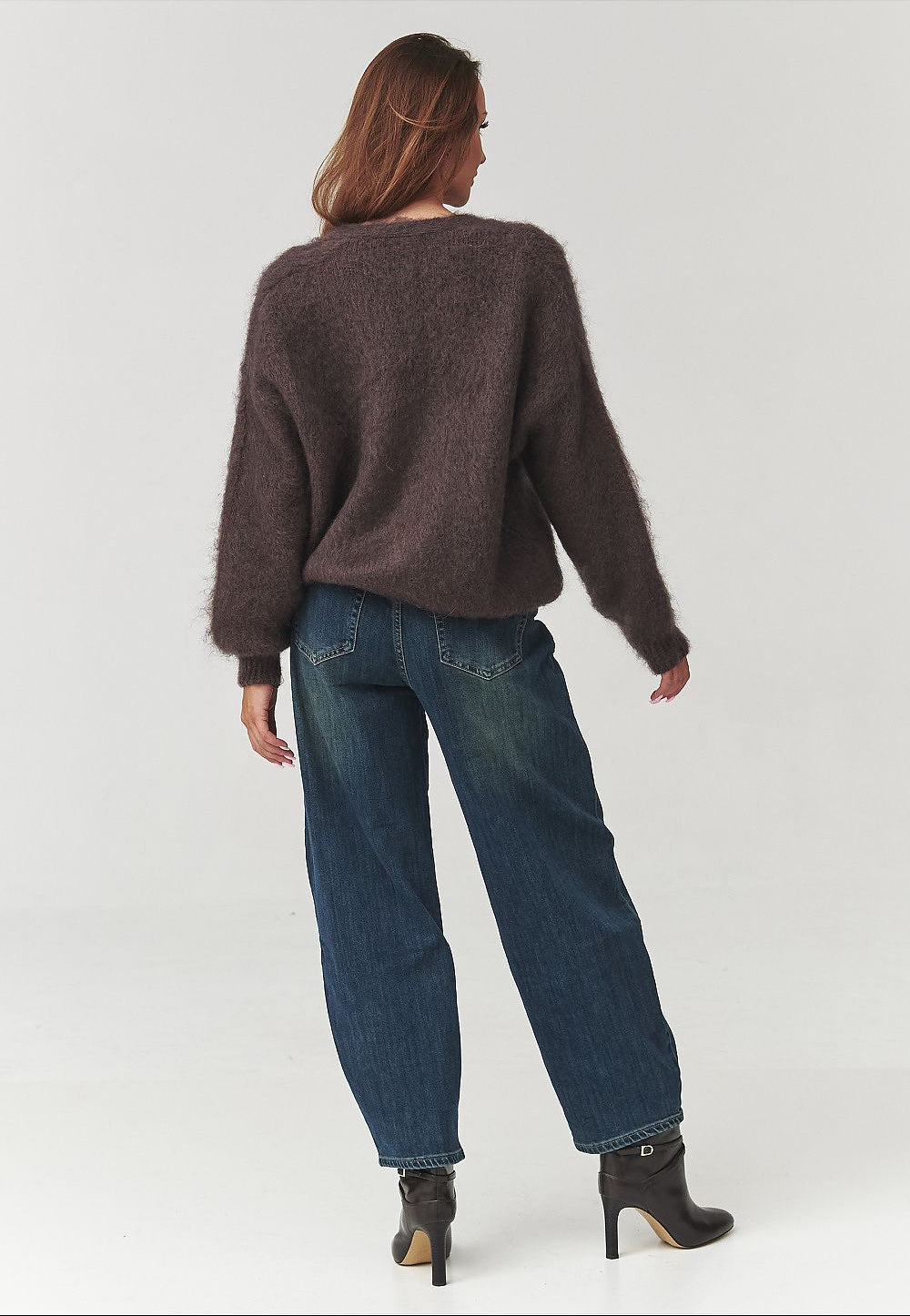  Cardigan model 219736 Makadamia 