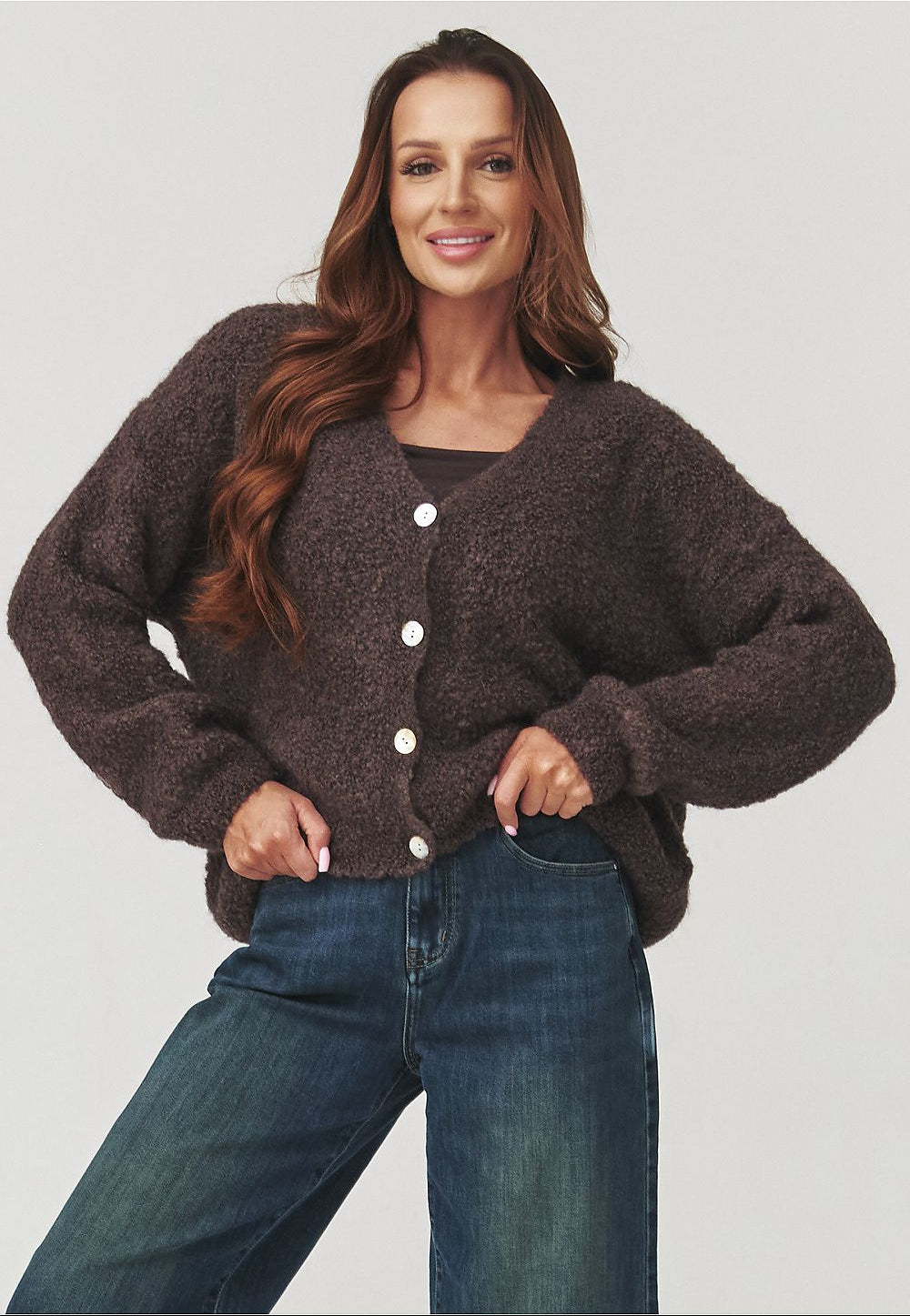  Cardigan model 219737 Makadamia 