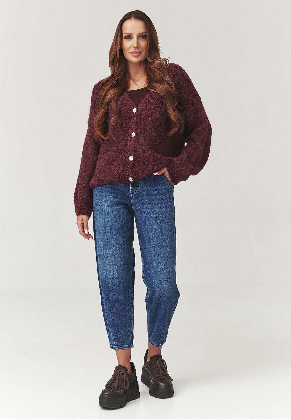  Cardigan model 219738 Makadamia 