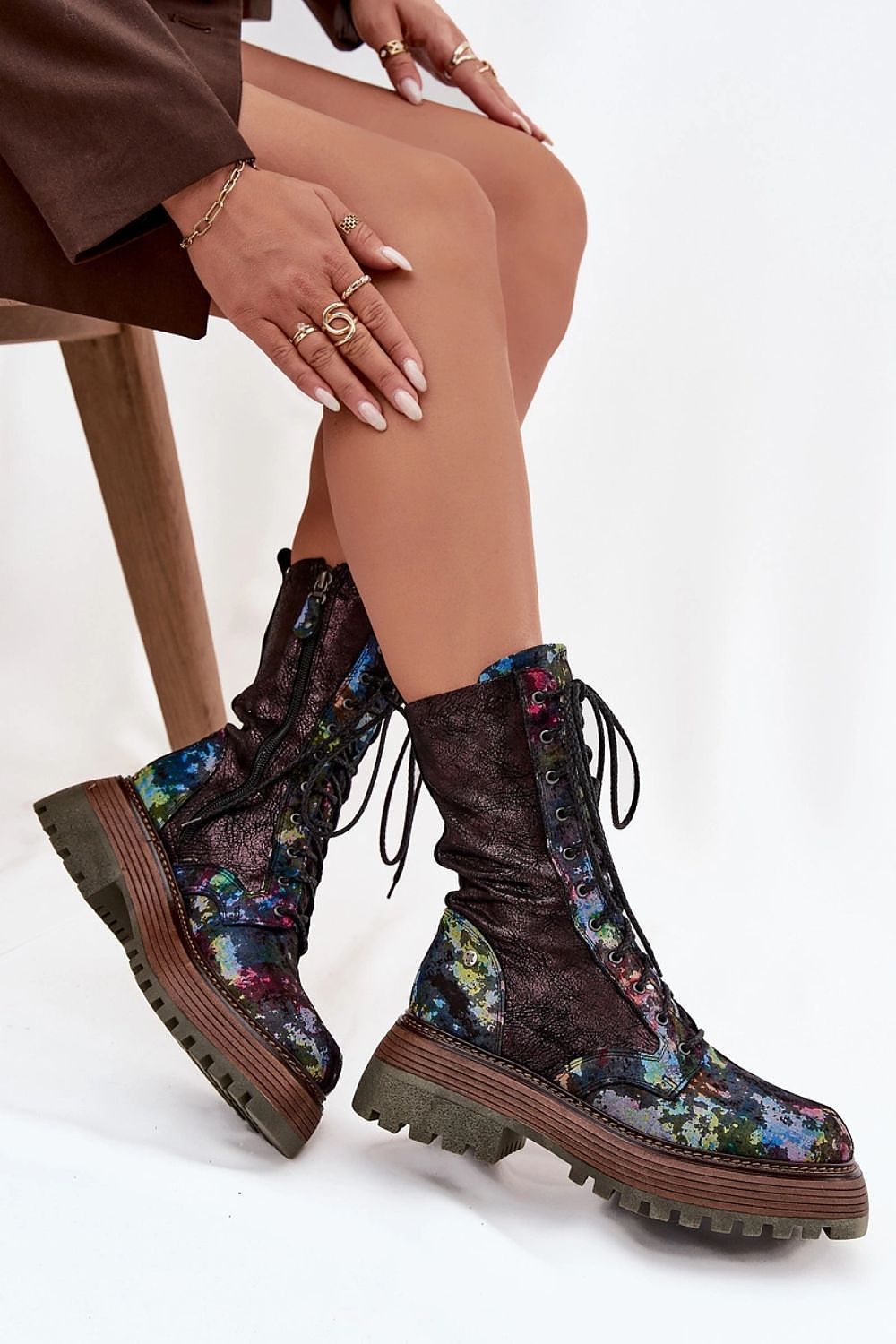 Combat Boot Cloth Combat Boot in Patina Leather and Fabric with Print | Burgundy – Une Pick