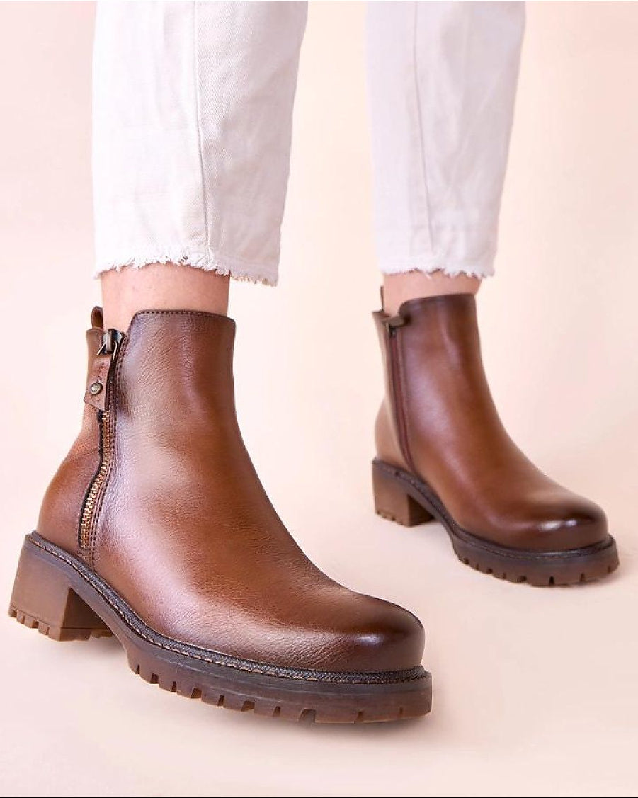  Heel boots model 220999 Solea 