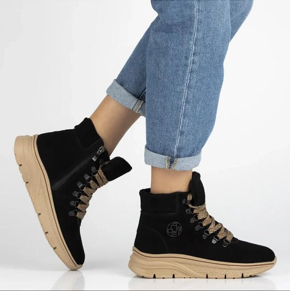  Platform boots model 222013 Solea 