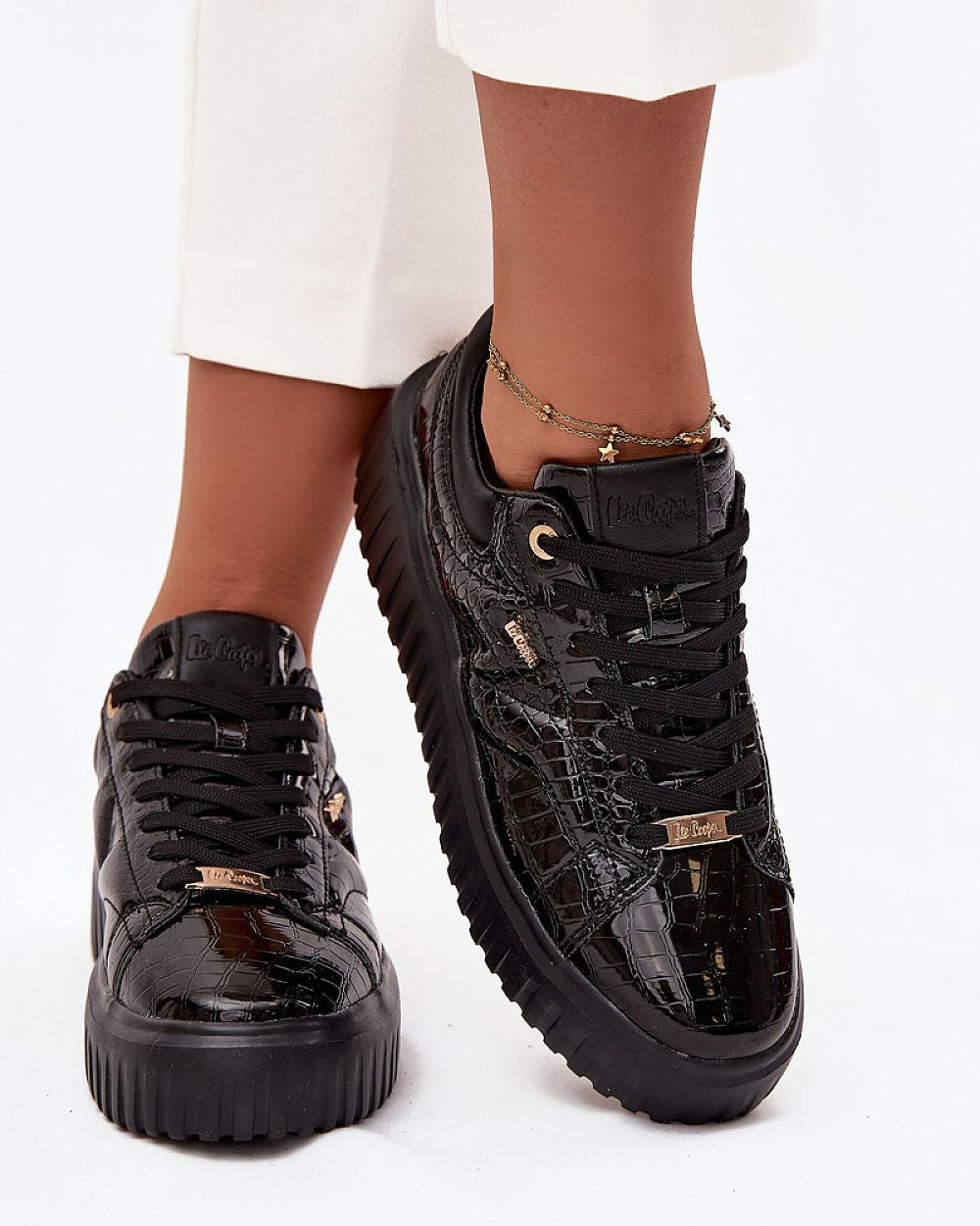  Sport Shoes model 222980 Step in style 