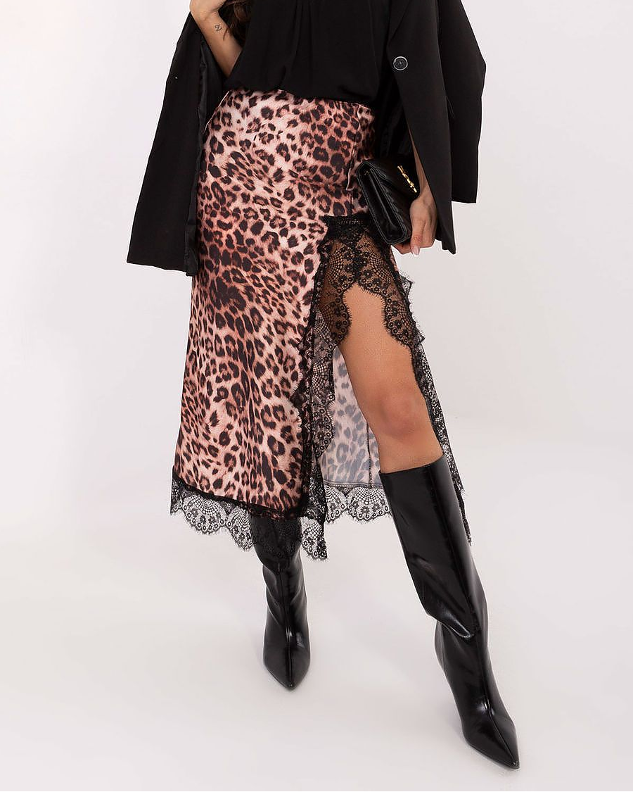 Asymmetrical Slit Elasic Waistband Satin Skirt with Animal Motif