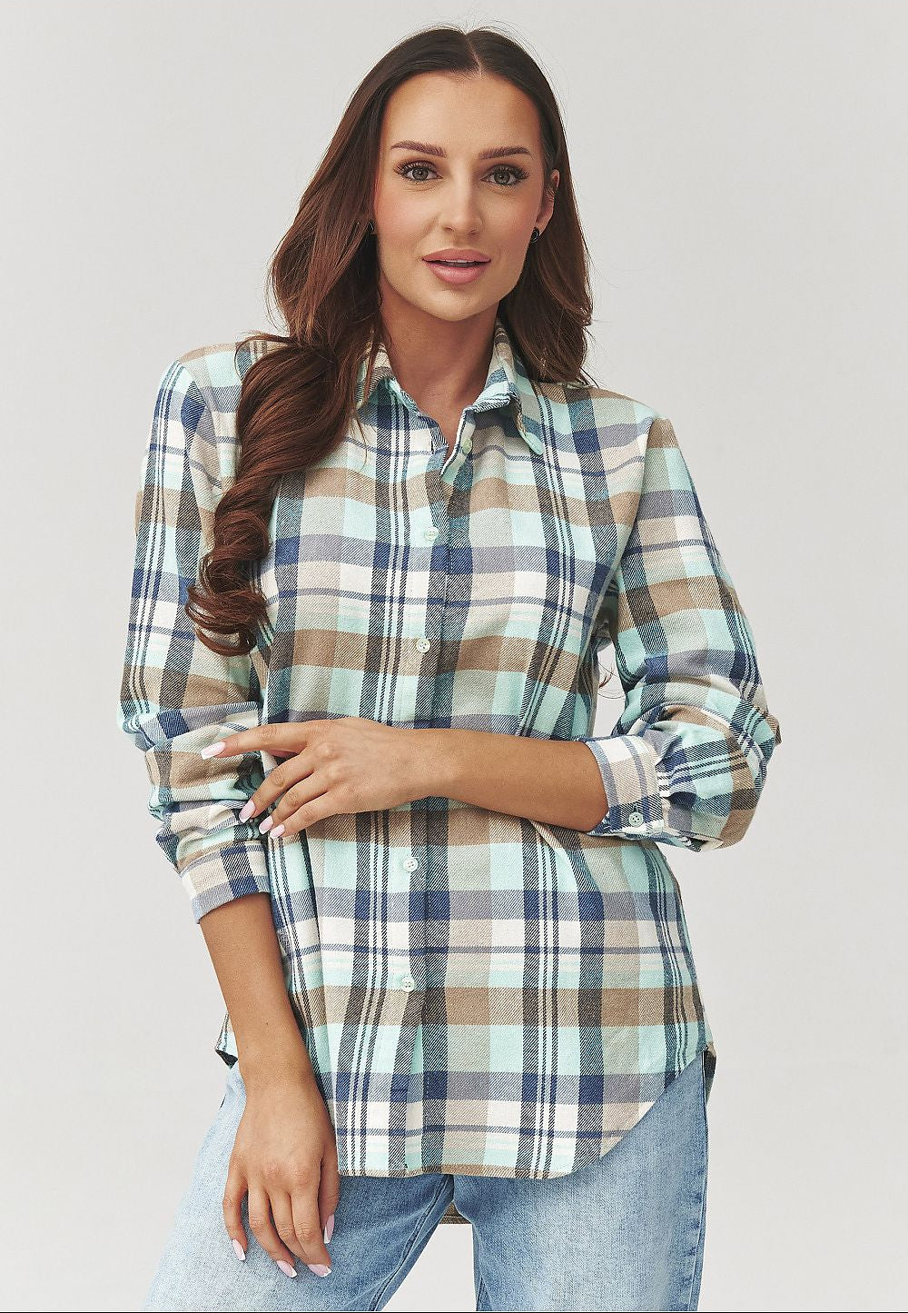  Long sleeve shirt model 223228 Makadamia 