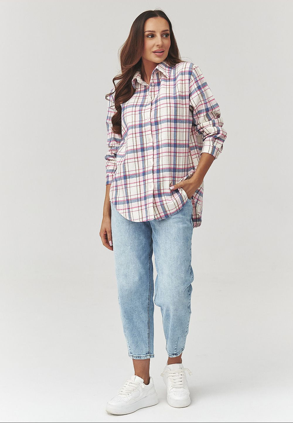  Long sleeve shirt model 223230 Makadamia 