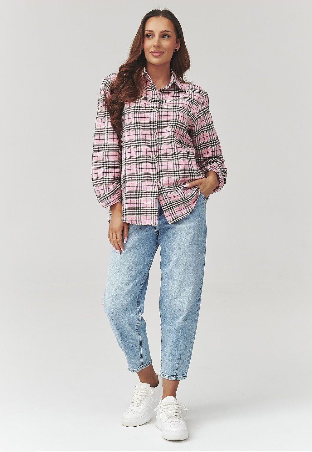  Long sleeve shirt model 223233 Makadamia 