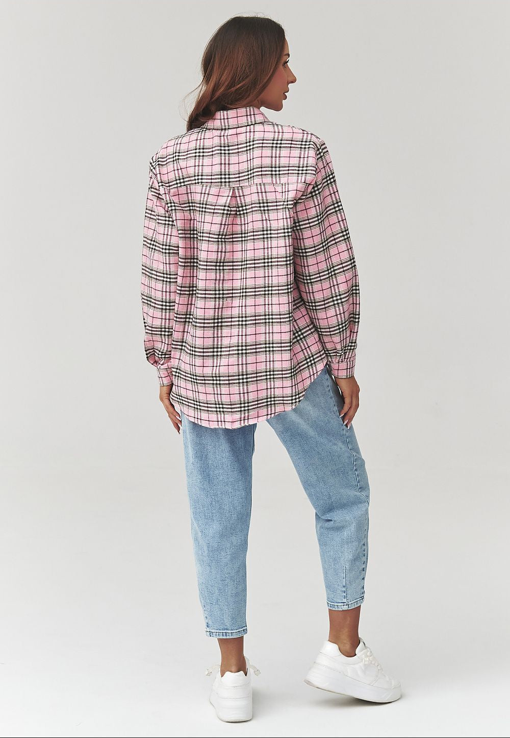  Long sleeve shirt model 223233 Makadamia 