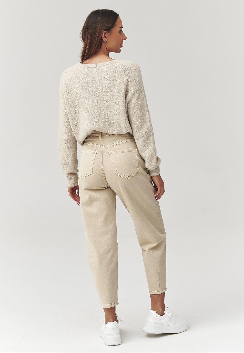  Jumper model 223249 Makadamia 