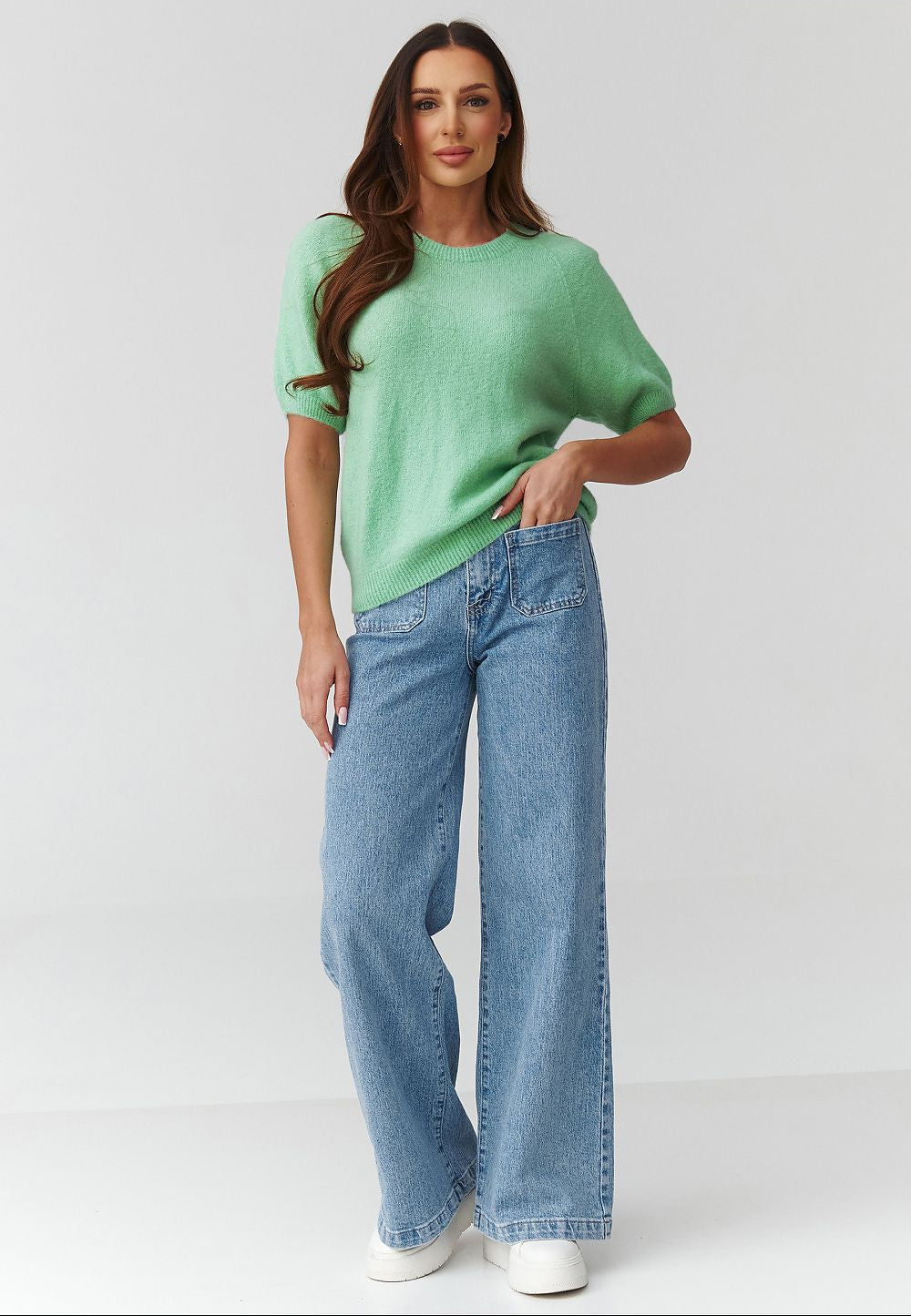  Short sleeve sweater model 224078 Makadamia 