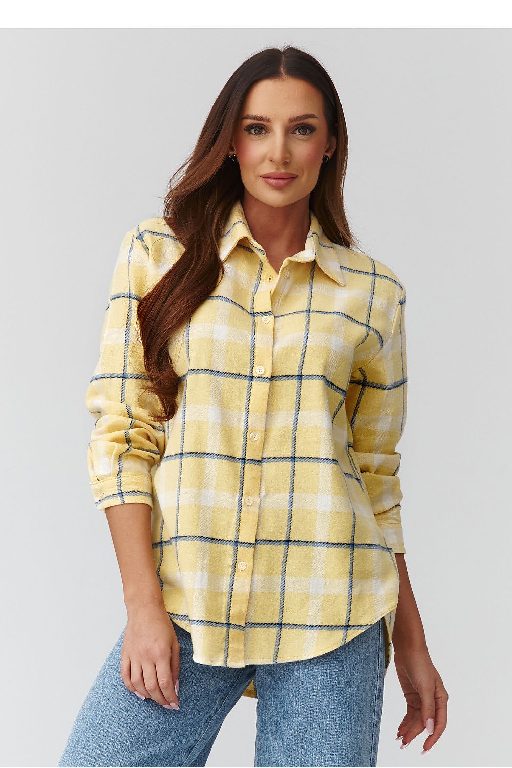  Long sleeve shirt model 224090 Makadamia 