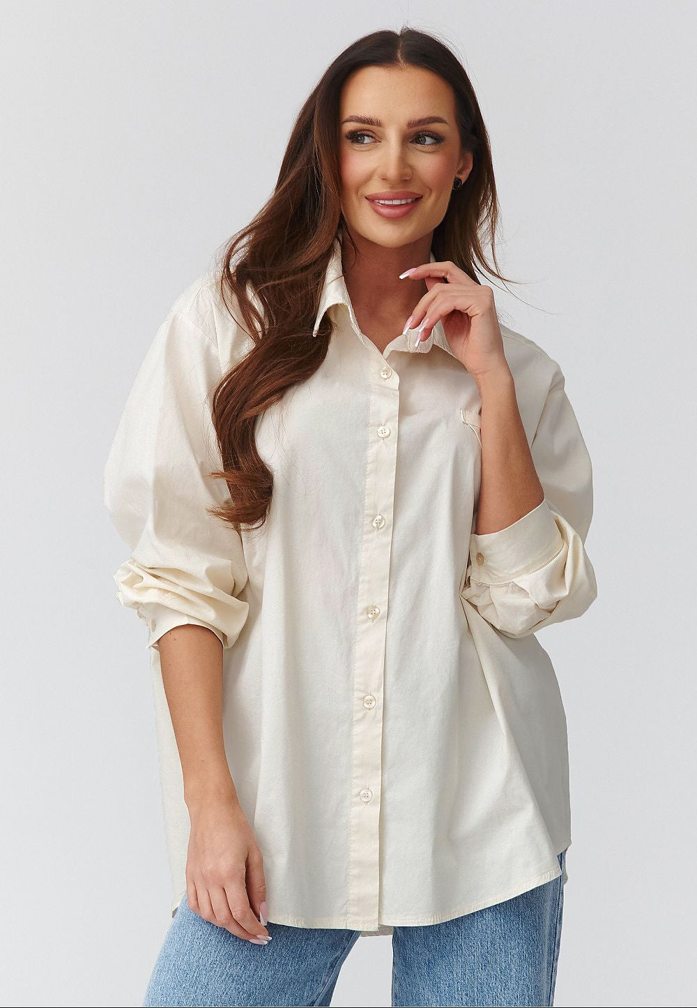  Long sleeve shirt model 224101 Makadamia 