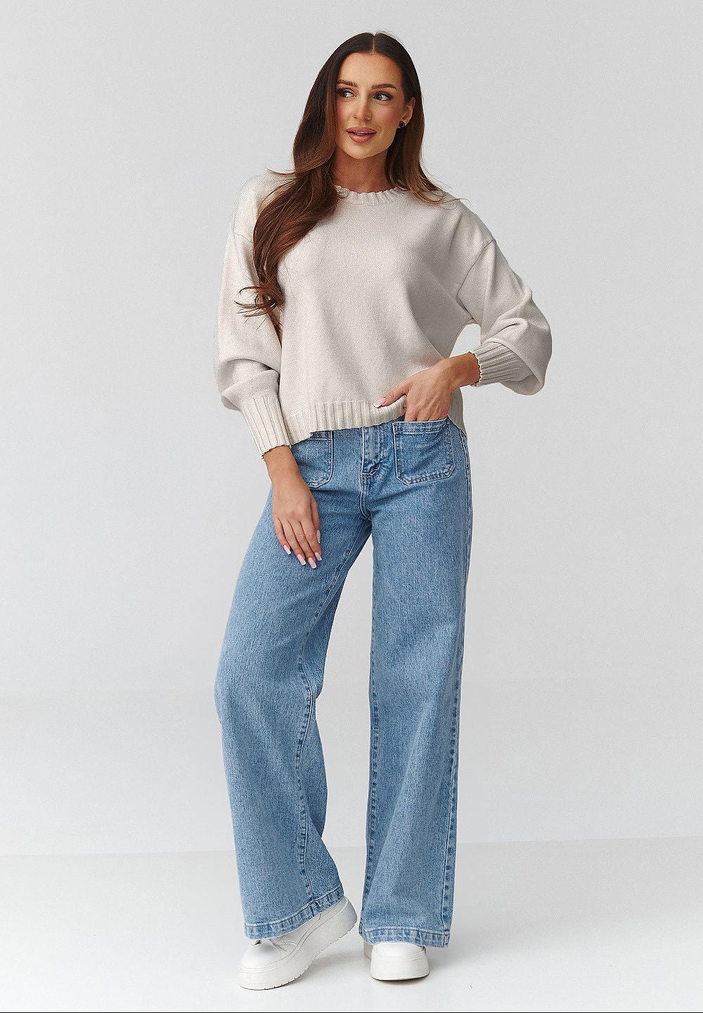  Jumper model 224108 Makadamia 