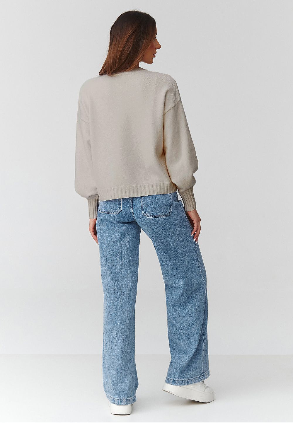  Jumper model 224108 Makadamia 