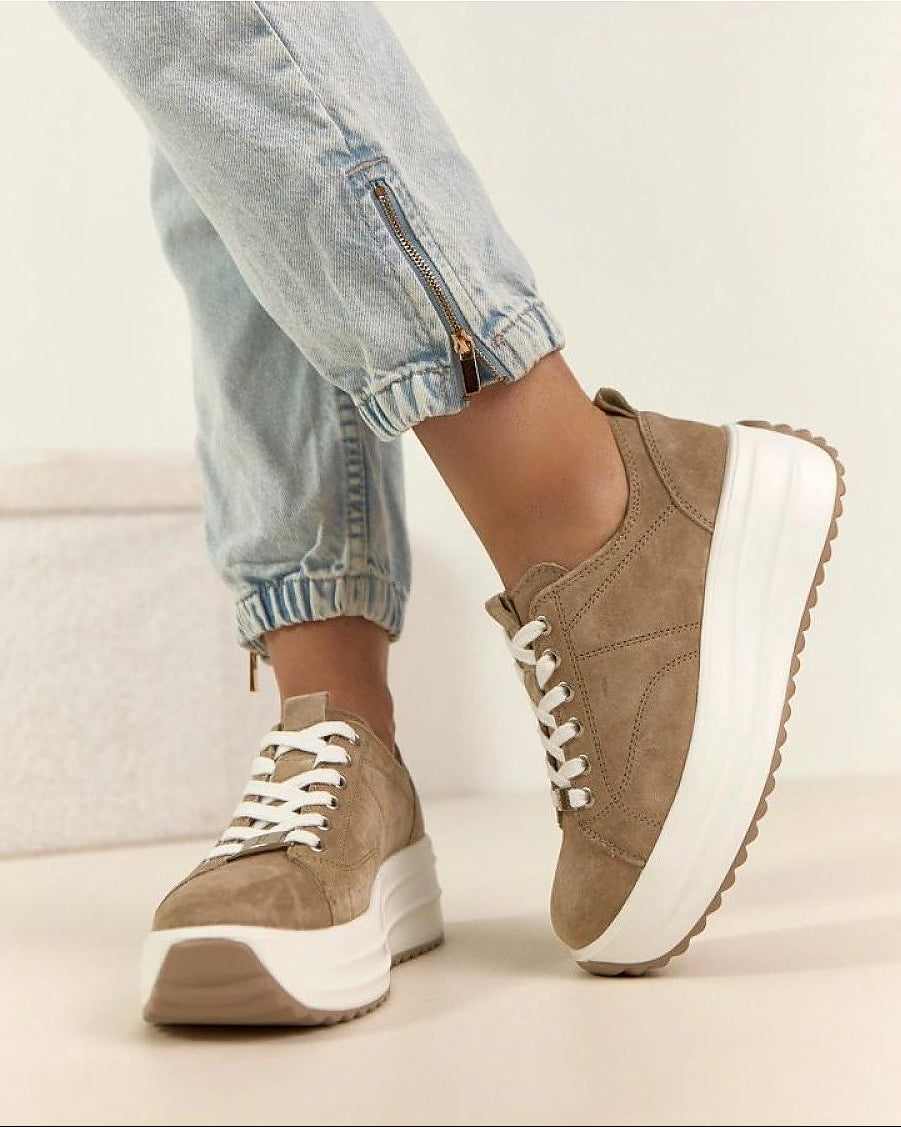  Sport Shoes model 224956 Solea 