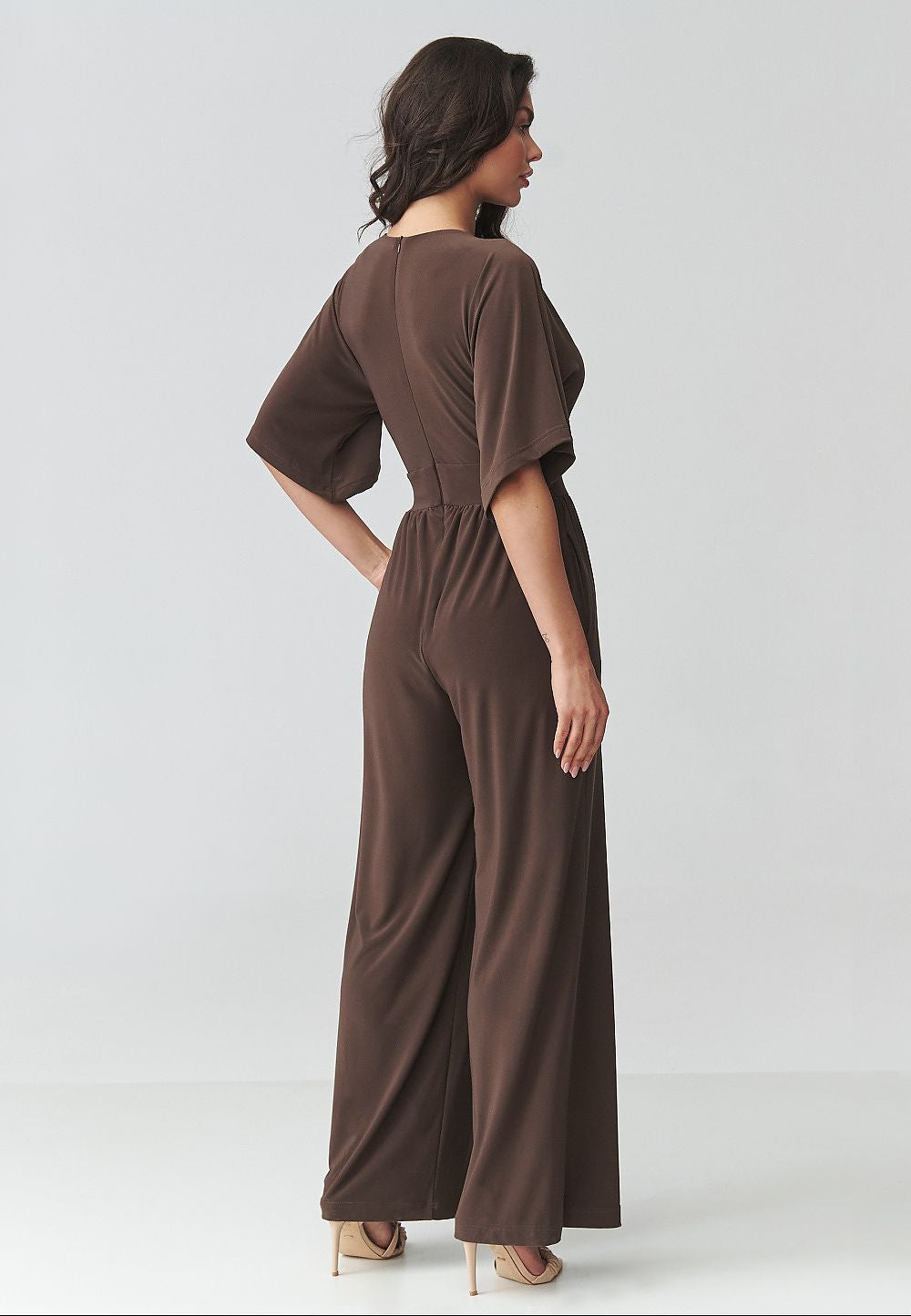 Suit model 226850 Makadamia 