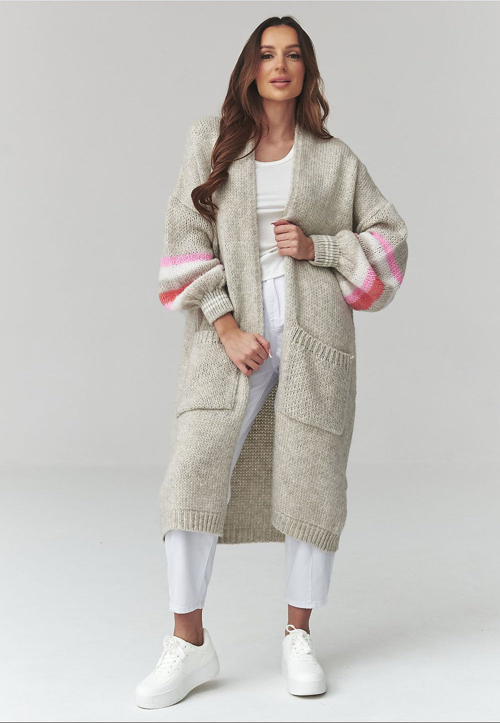  Cardigan model 226864 Makadamia 