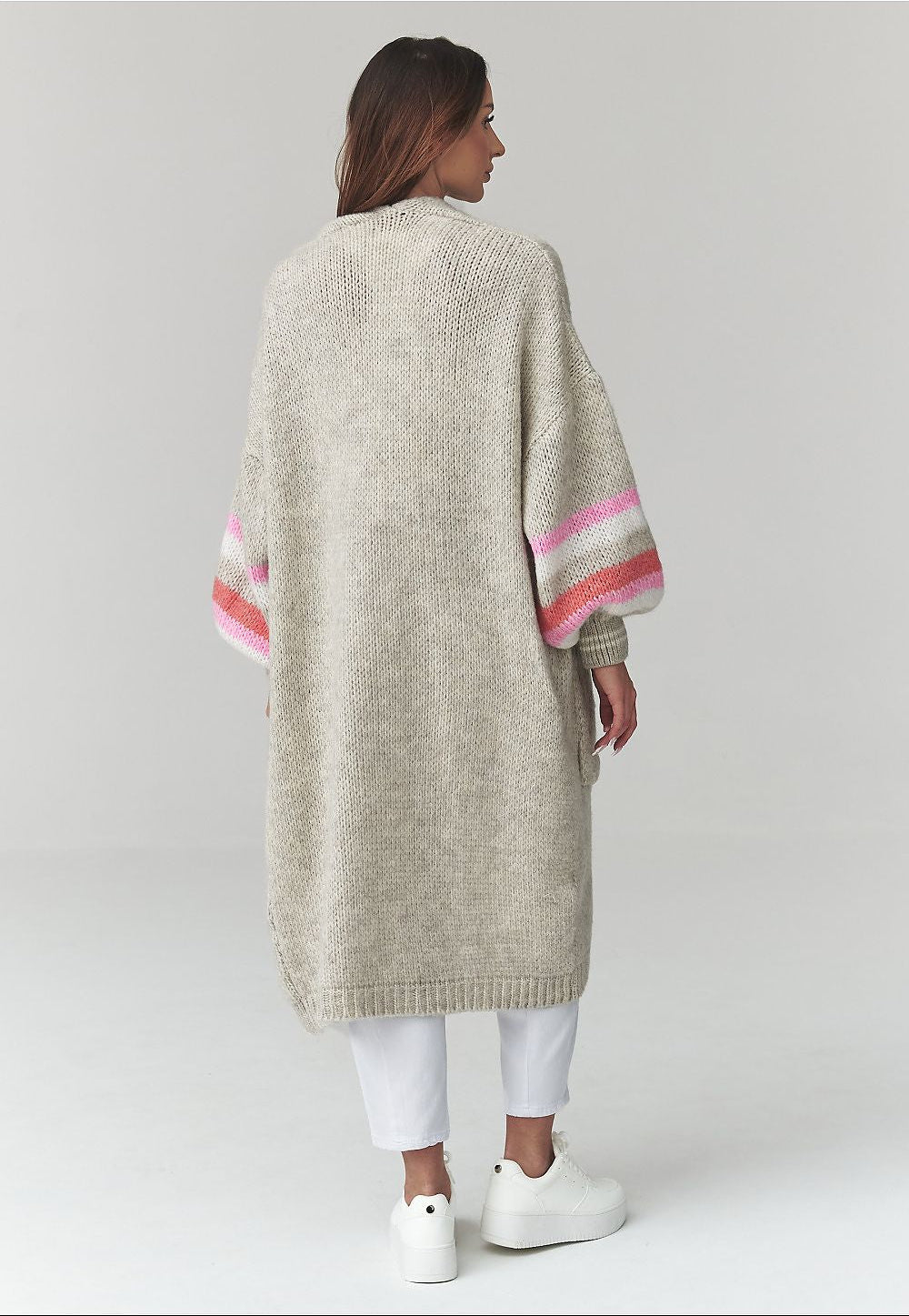  Cardigan model 226864 Makadamia 
