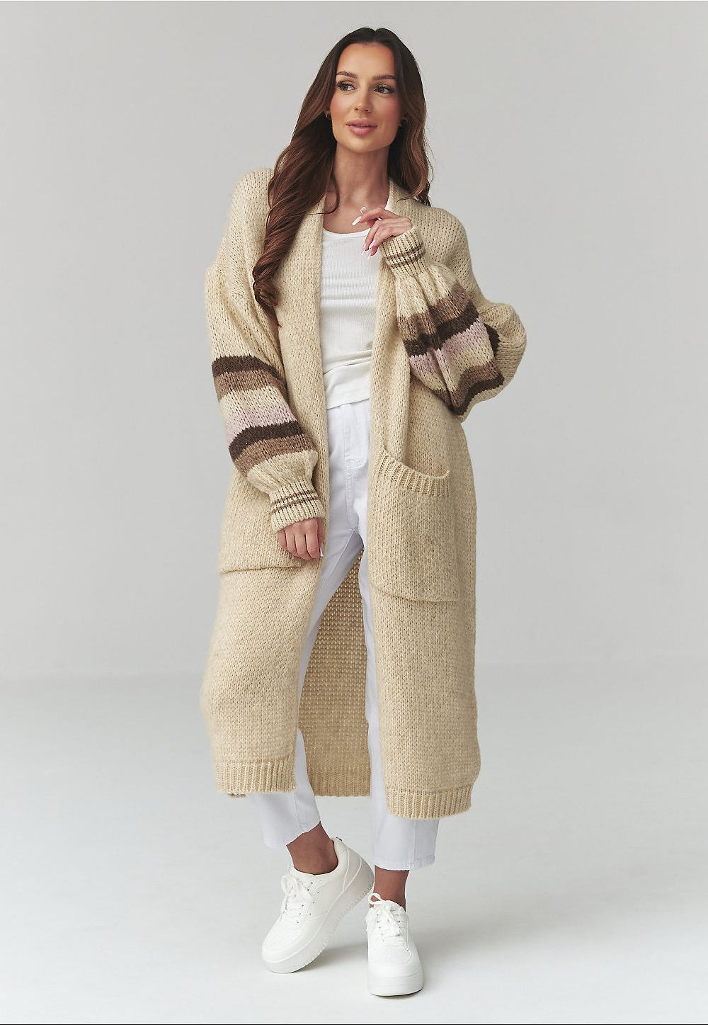  Cardigan model 226865 Makadamia 