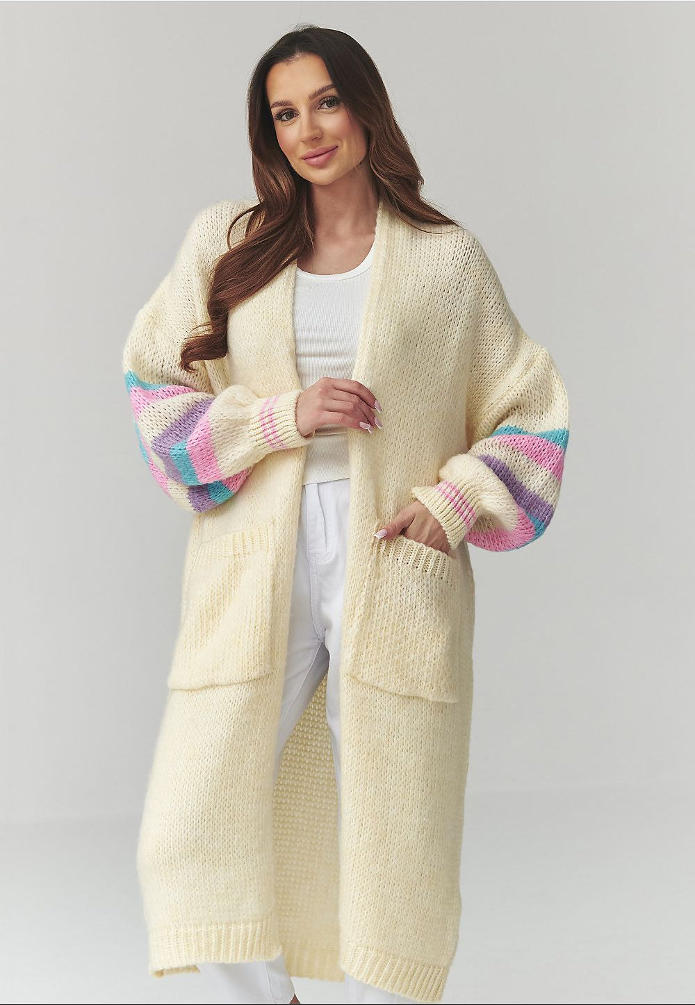  Cardigan model 226868 Makadamia 
