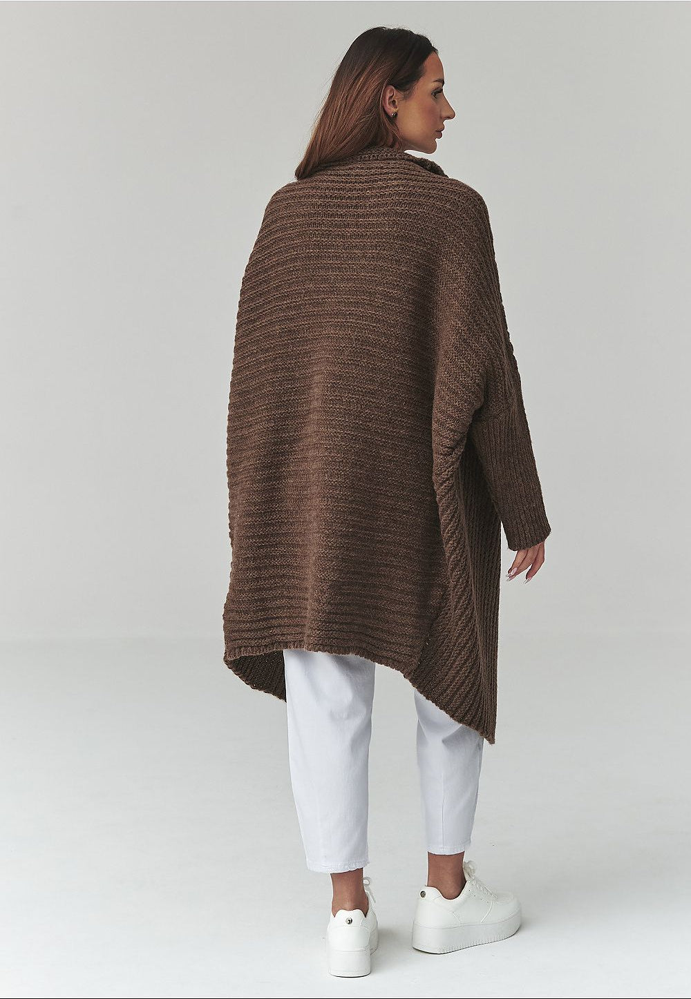  Cardigan model 226882 Makadamia 