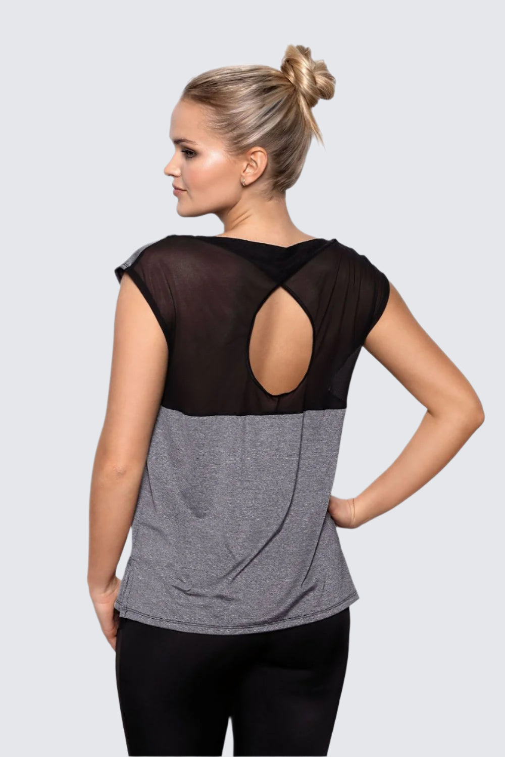  Blouse model 133510 Eldar 