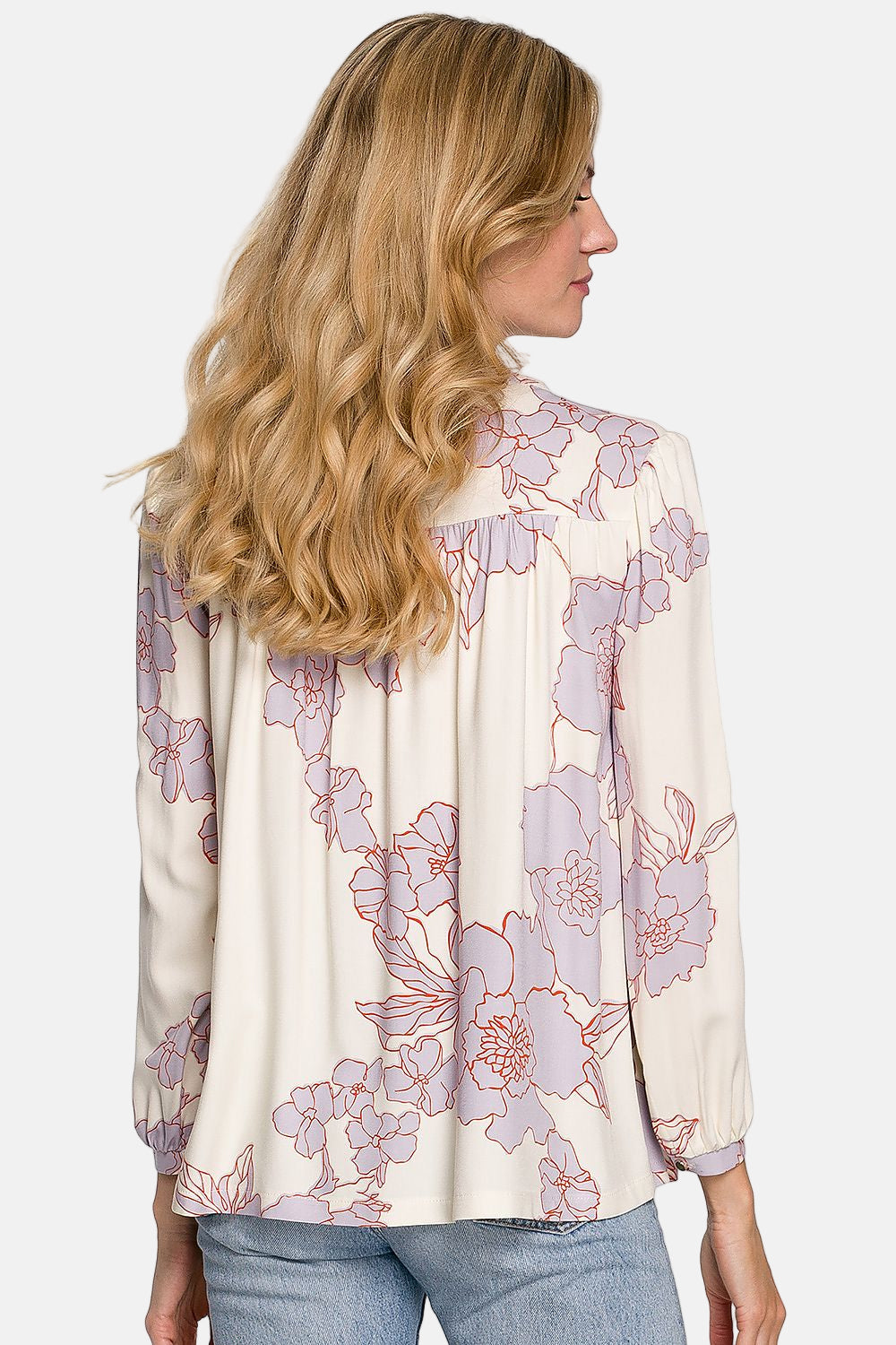  Blouse model 153796 Makover 
