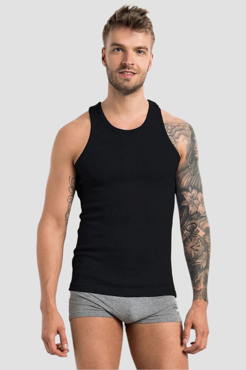 Classic Fitted Singlet