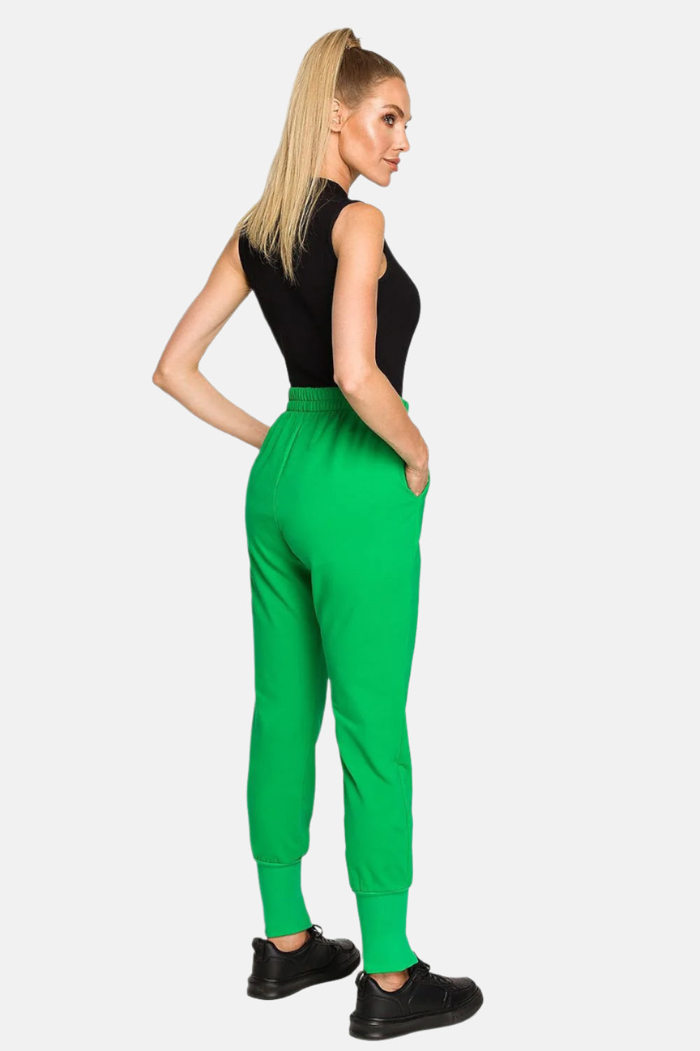 Tracksuit trousers model 169991 Moe 