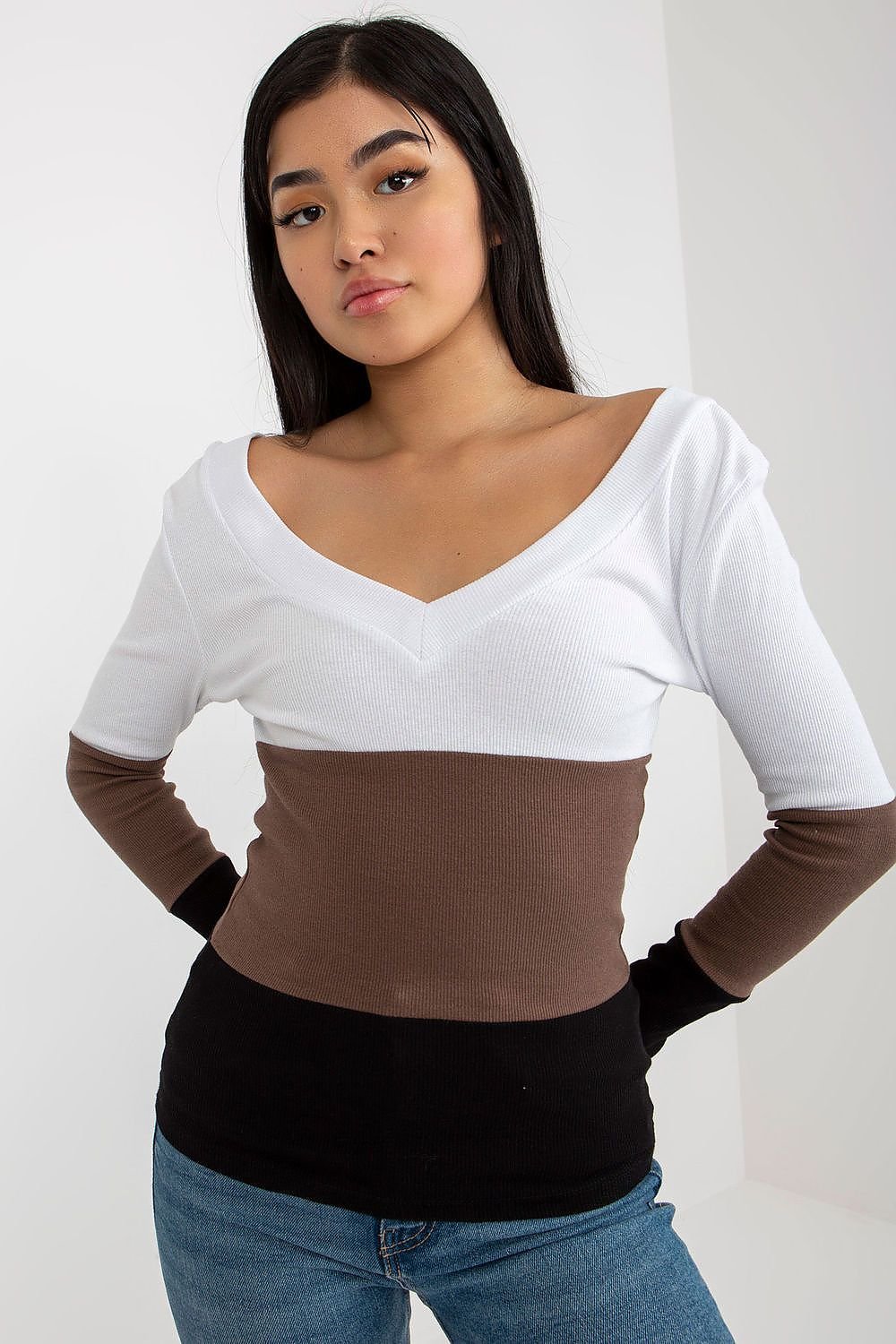 Long Sleeve V-Neck Ribbed Blouse