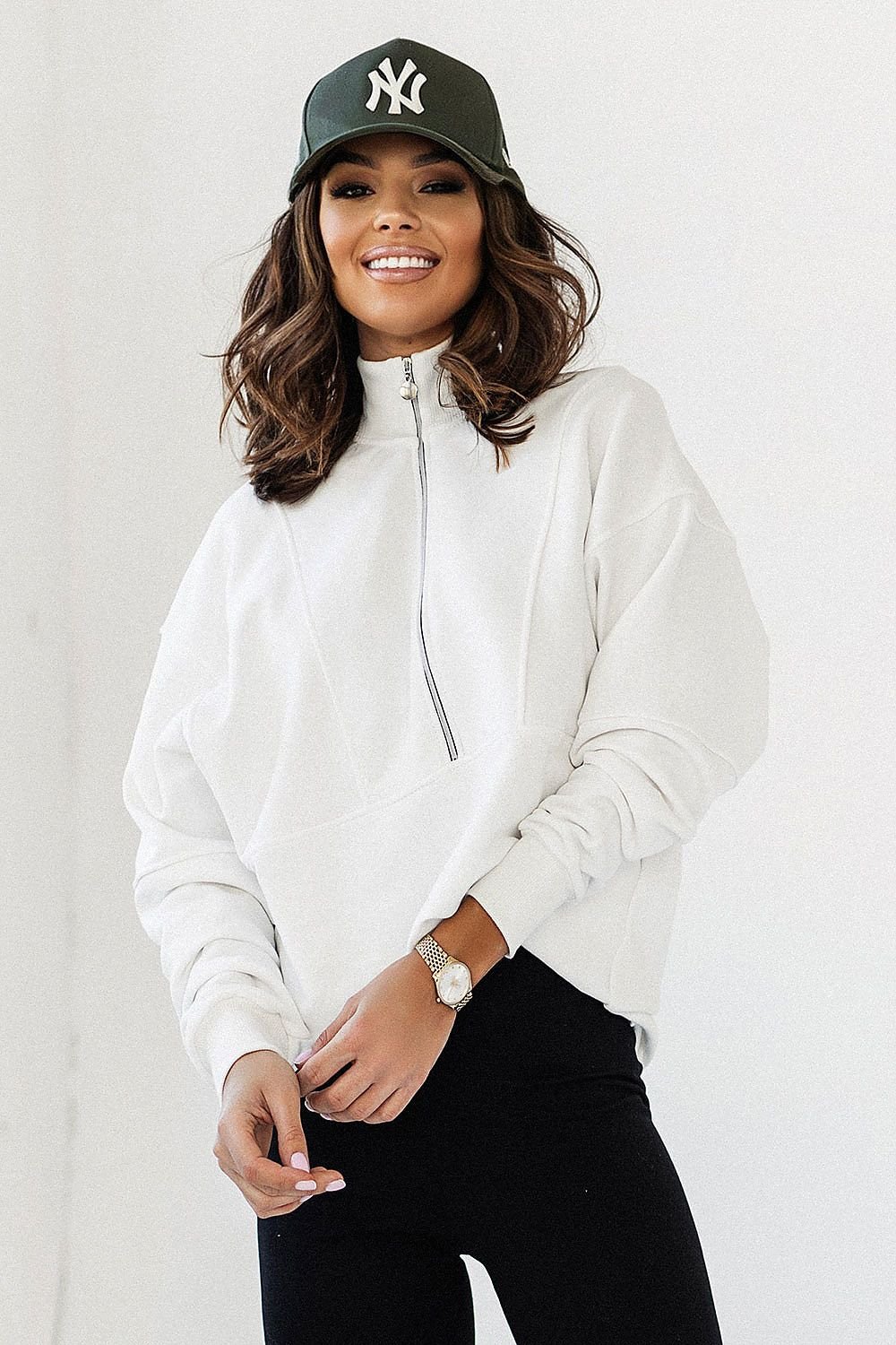 Sweatshirt with Striking Collar and 1/2 Zip