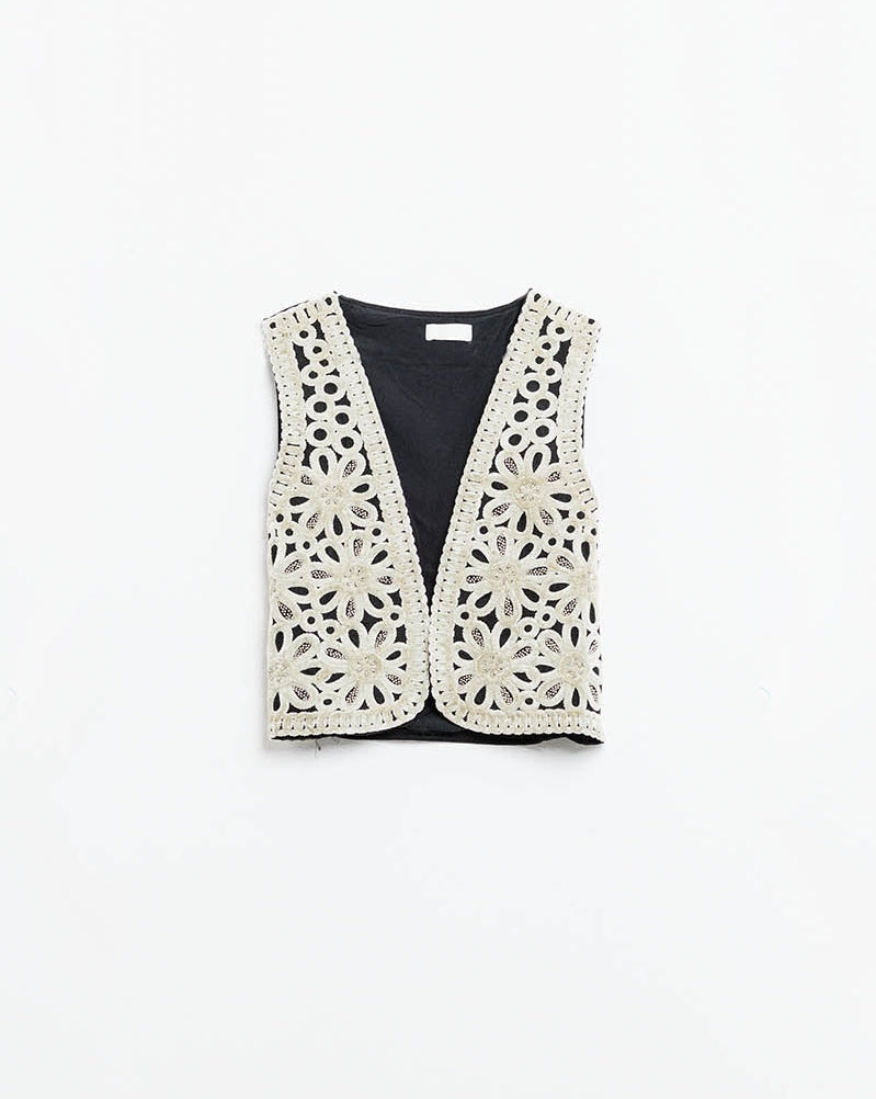 Embroidery Velvet Short Vest in White