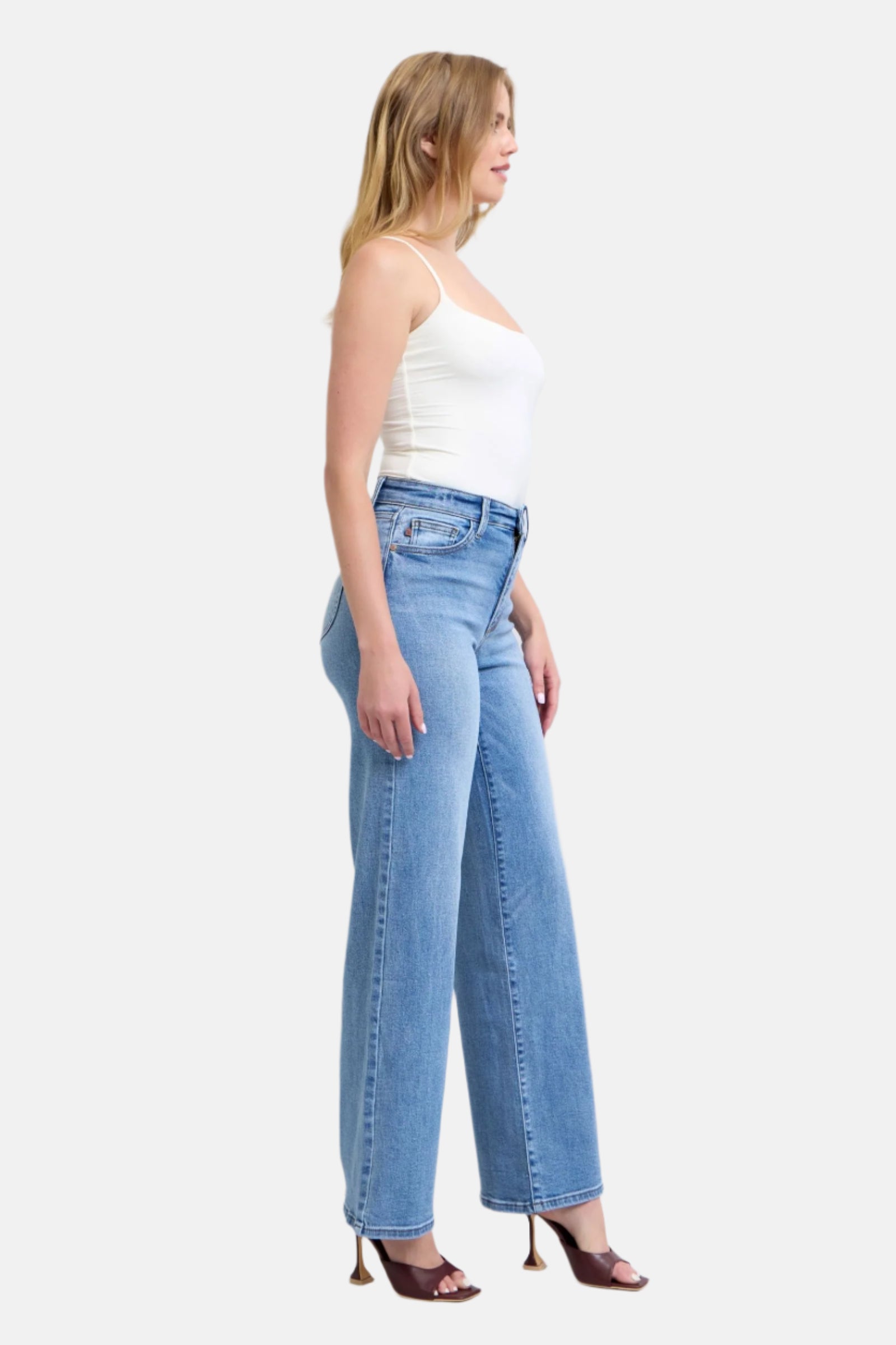 Wide Leg Jeans with Pockets