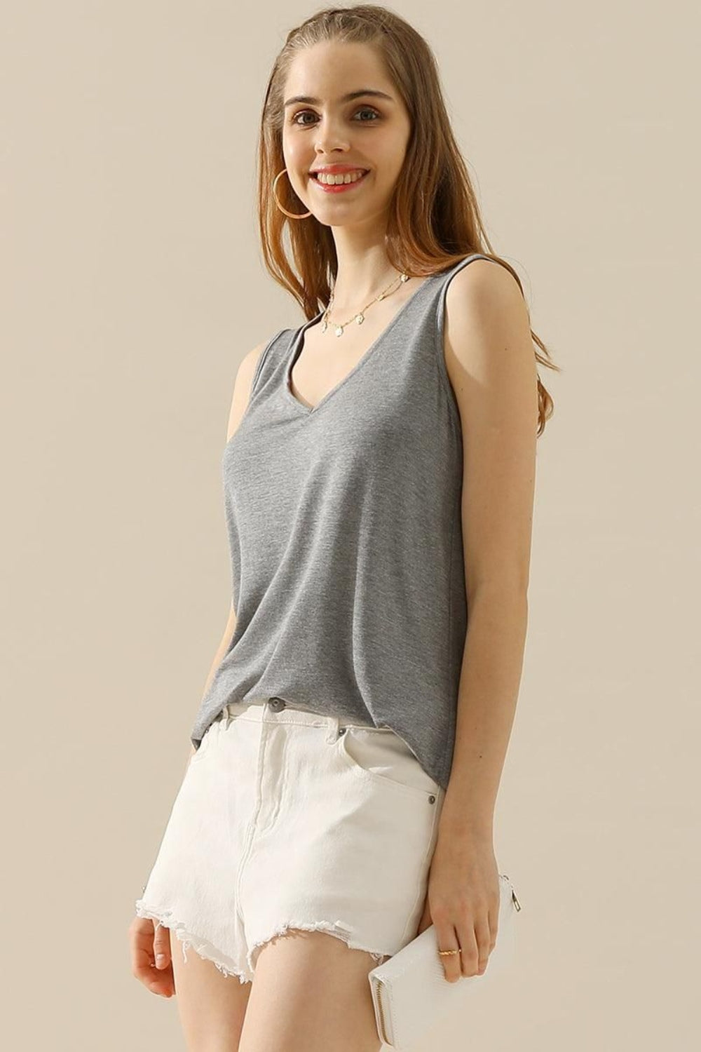 Curved Hem V-Neck Tank