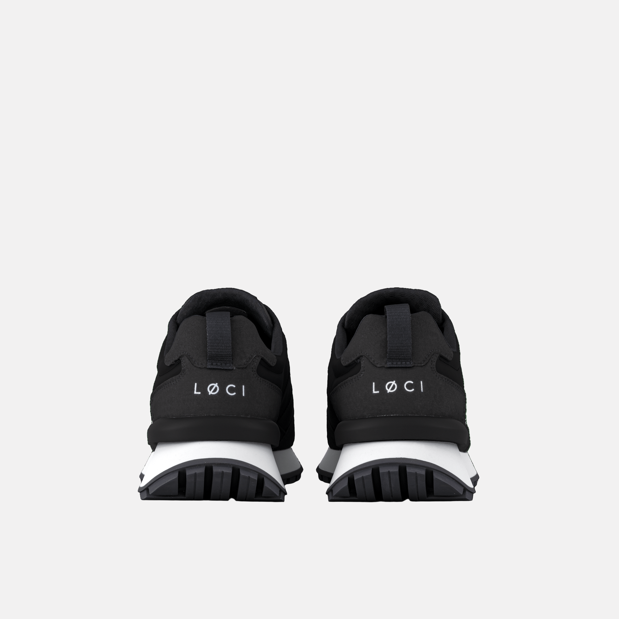 FUSION Sneaker | Black & White