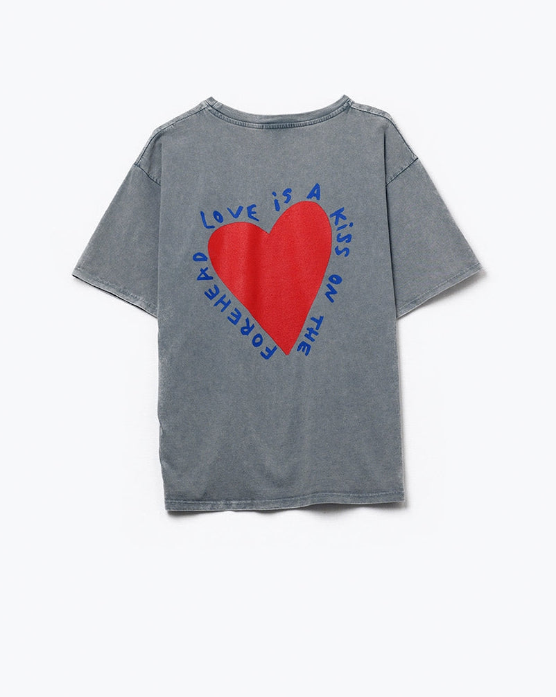 Grey T-Shirt Featuring a Heart Design on Both the Front and Back