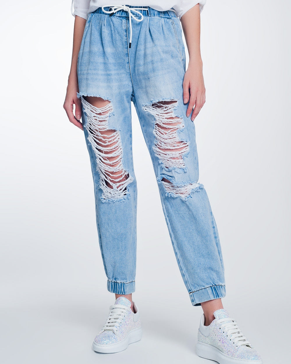 Heavily Ripped Boyfriend Jeans in Light Denim