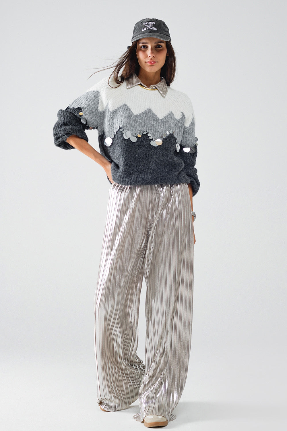 Herringbone Pattern Sweater with Sequin Details in Grey
